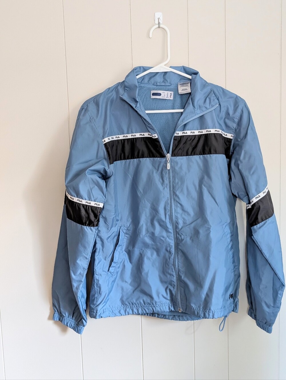Vintage Fila Men's Windbreaker Size Medium